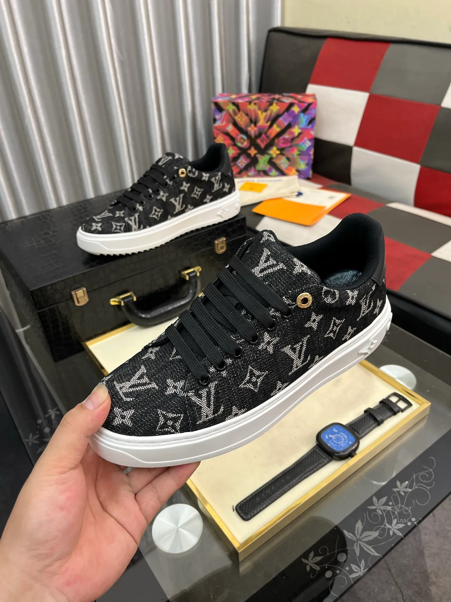 Men's shoes 💰540⌚️⌚️[Louis Vuitton LV] Dad shoes are popular casual sports shoes with outsole, breathable and comfortable, easy to walk, trendy men's versatile fly woven epoxy matching ➕leather lining➕Gucci's popular original outsole, sports and running style, super comfortable. Size 38-445️⃣Colors available